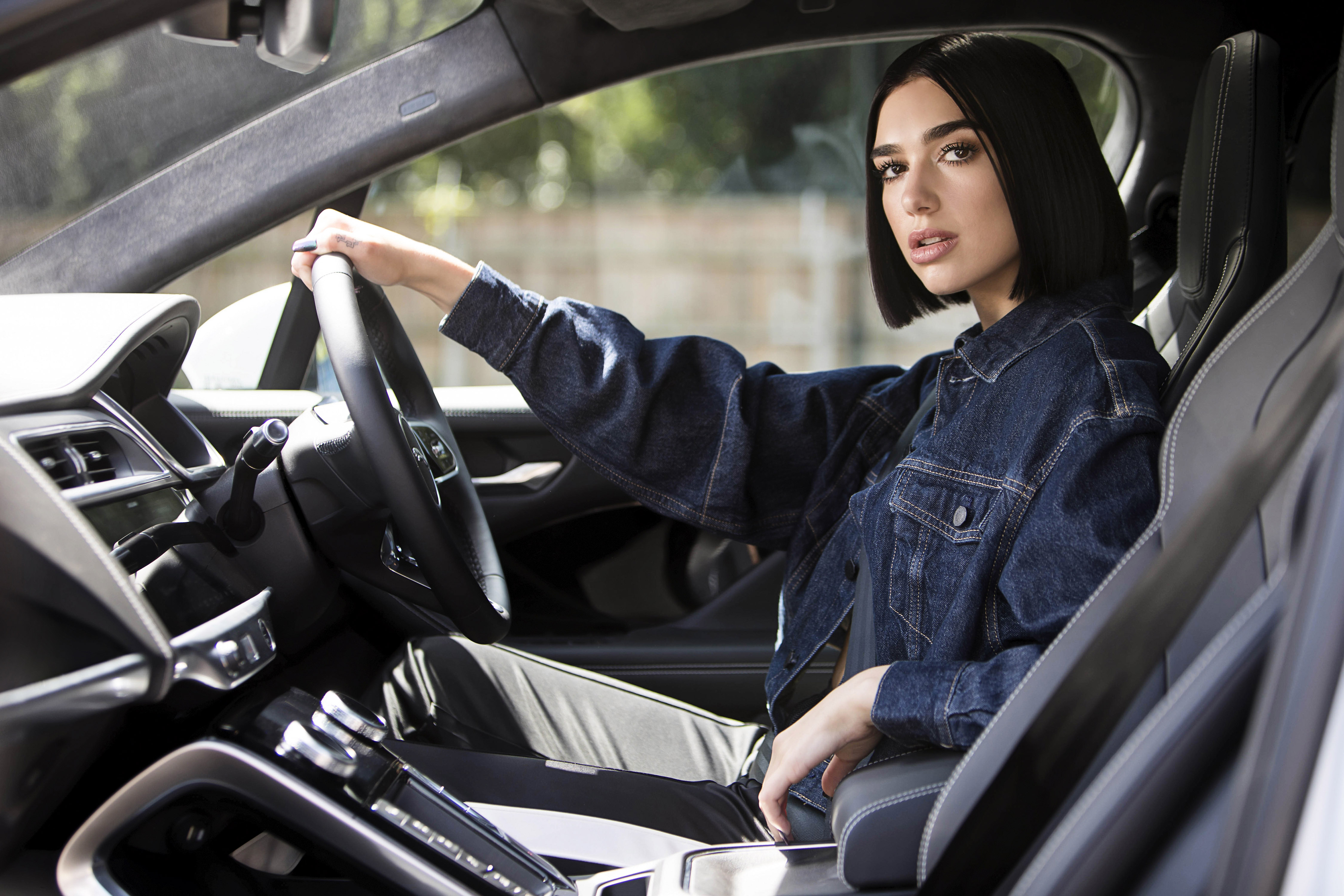 Dua Lipa